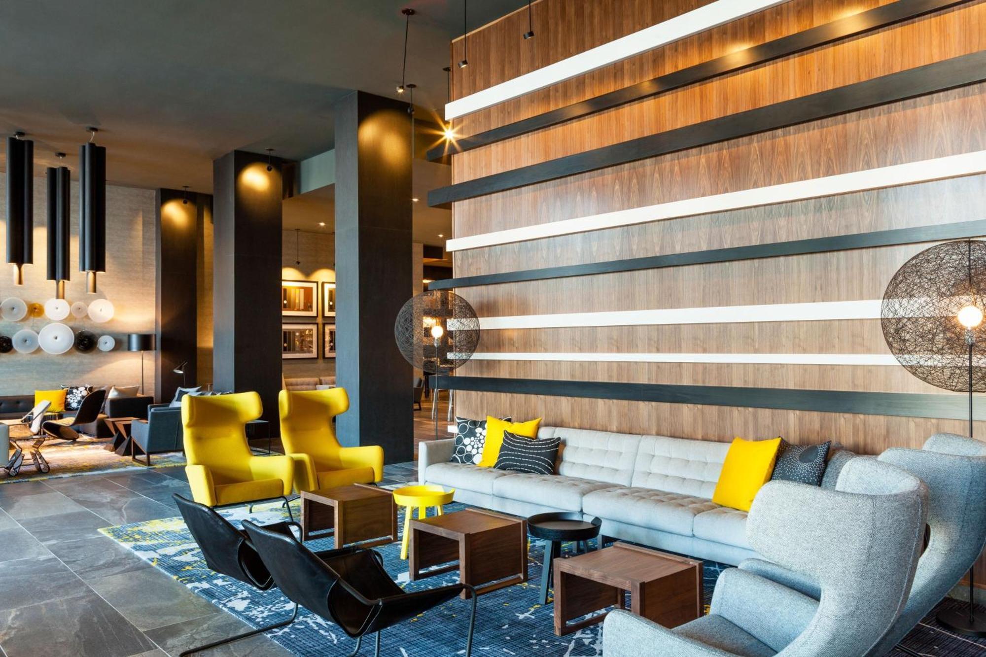 Le Meridien Charlotte Luaran gambar