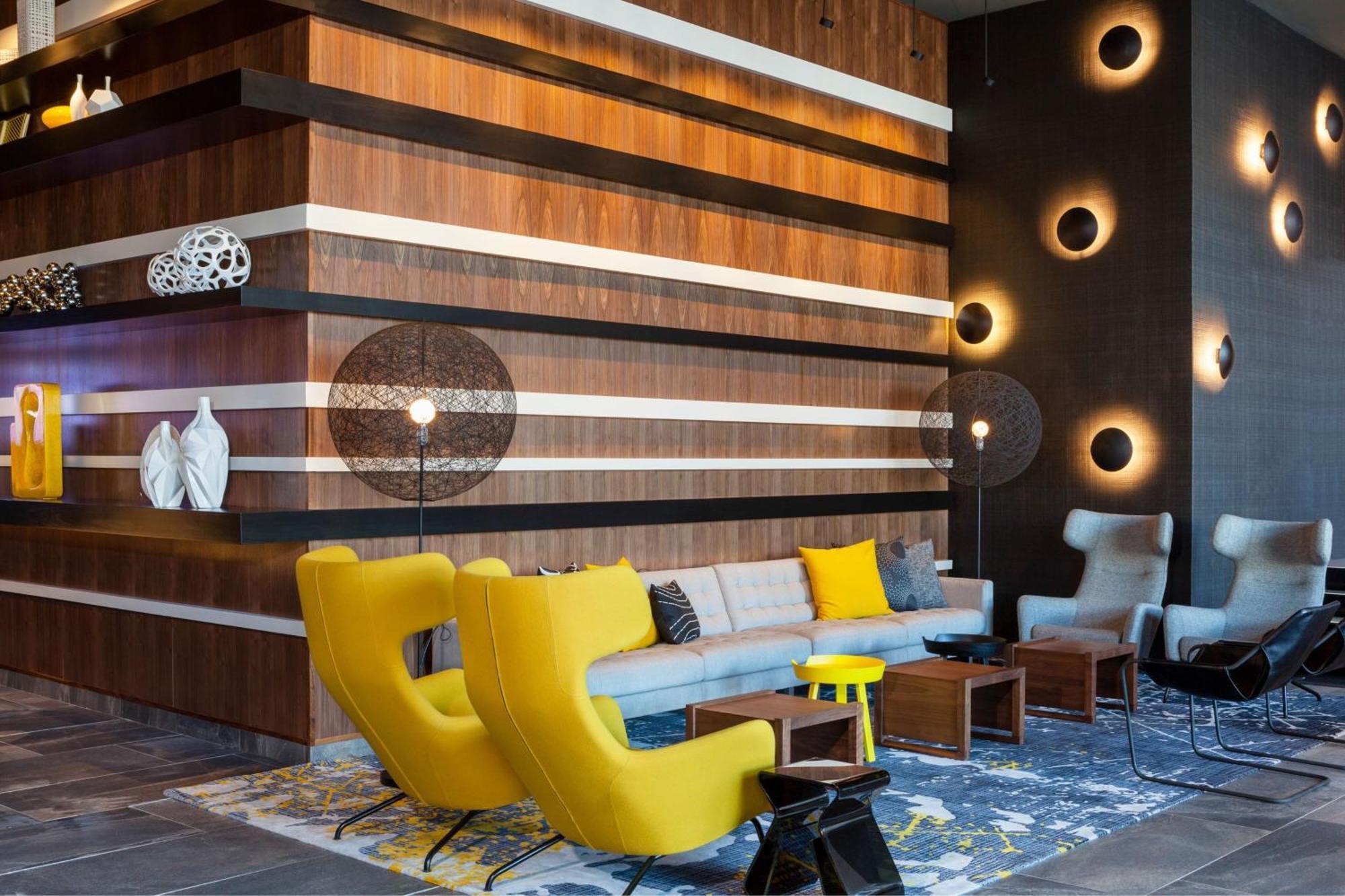 Le Meridien Charlotte Luaran gambar