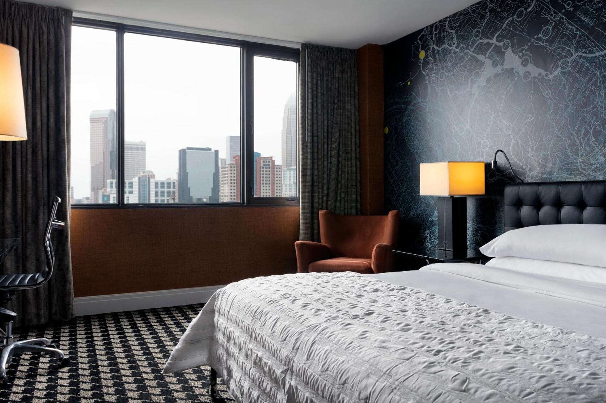 Le Meridien Charlotte Luaran gambar