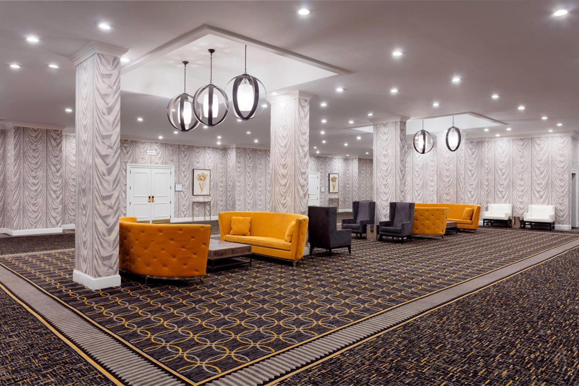 Le Meridien Charlotte Luaran gambar