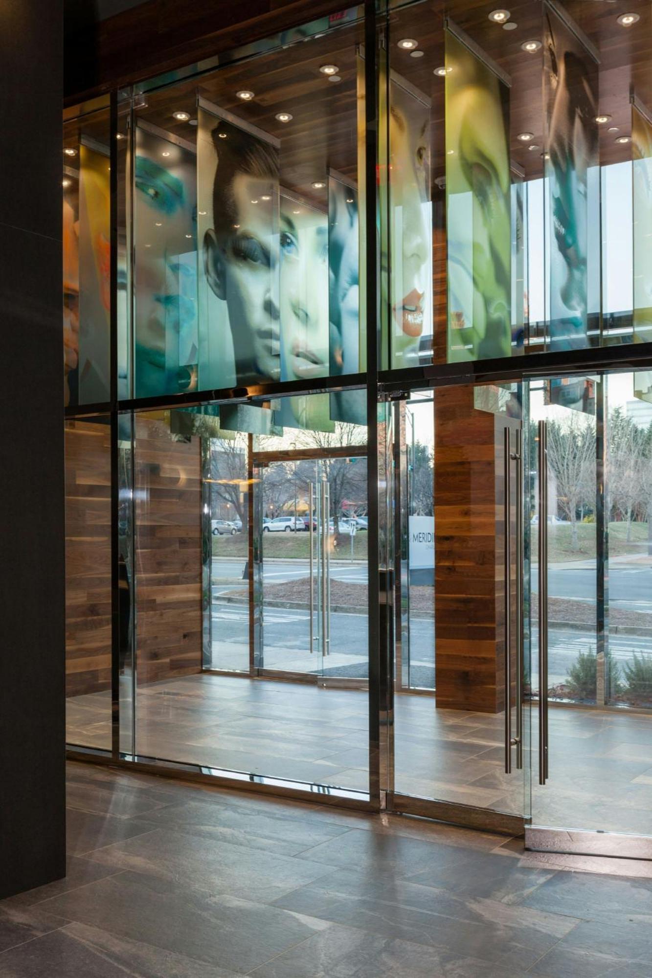 Le Meridien Charlotte Luaran gambar